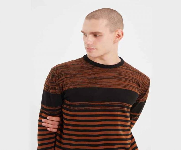 Men 's Regular Fit Cycling Collar Striped Knitwear Sweater